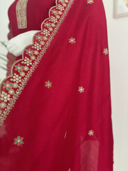 Rose Red Silk Kurta Set with Golden Cutwork Embroidery