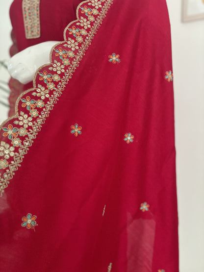 Rose Red Silk Kurta Set with Golden Cutwork Embroidery