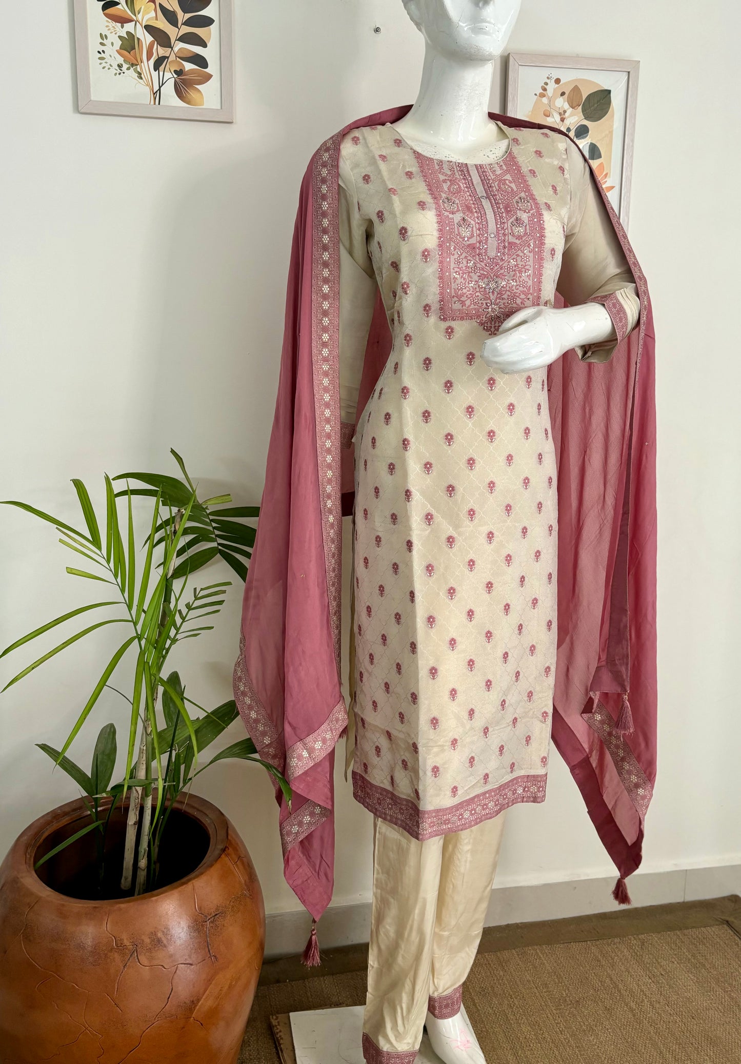 Pearl White Silk Kurta Set with Jamdani Weaving