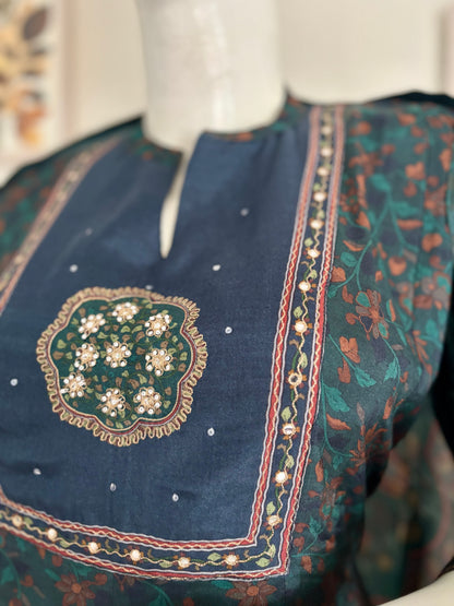 Regal Charm: Bottle Green Silk Kalamkari Anarkali Ensemble