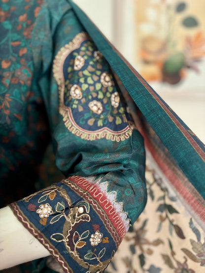 Regal Charm: Bottle Green Silk Kalamkari Anarkali Ensemble