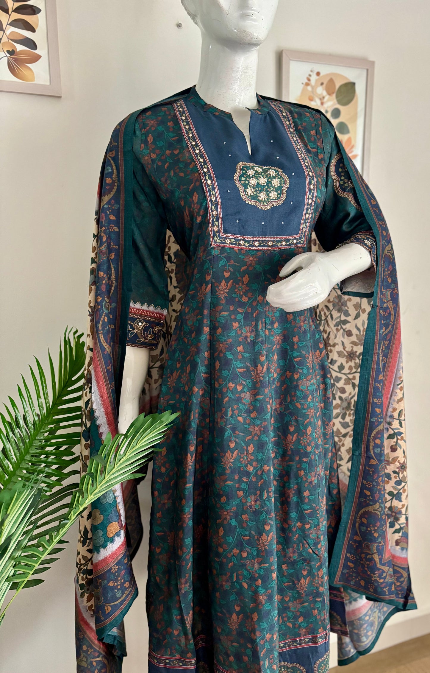 Regal Charm: Bottle Green Silk Kalamkari Anarkali Ensemble