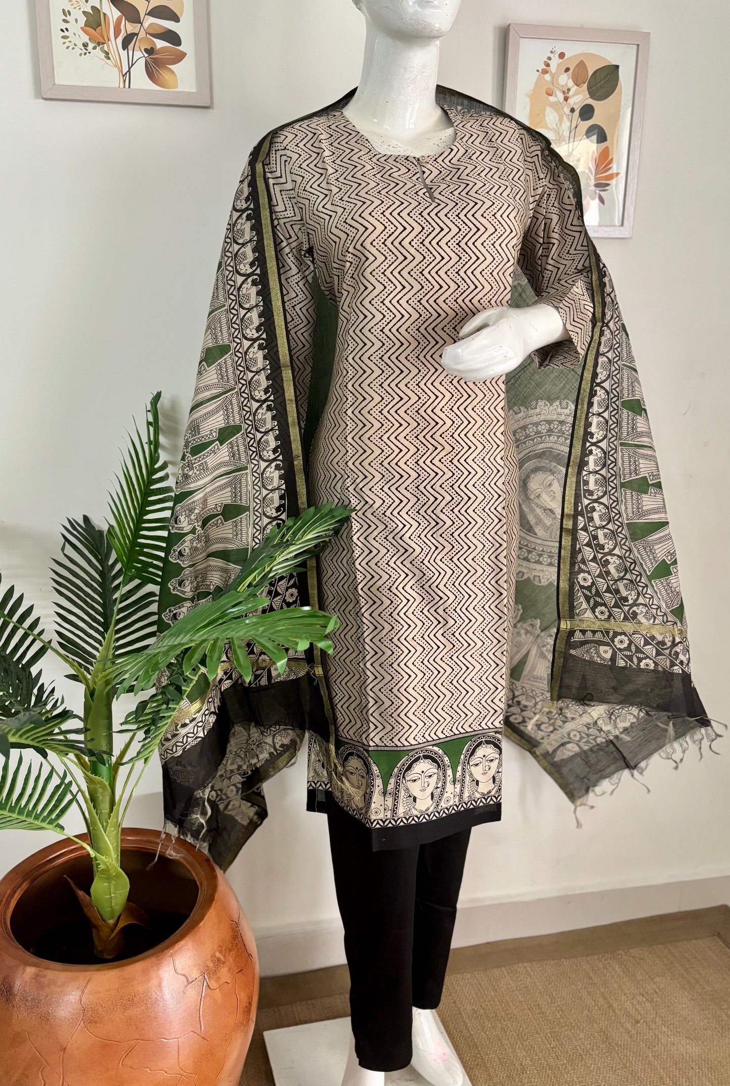 Divine Grace: Tussar Chanderi Ensemble with Handblock