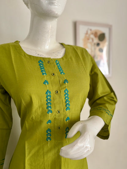 Bright Green Handloom Cotton A-Line Kurta Set