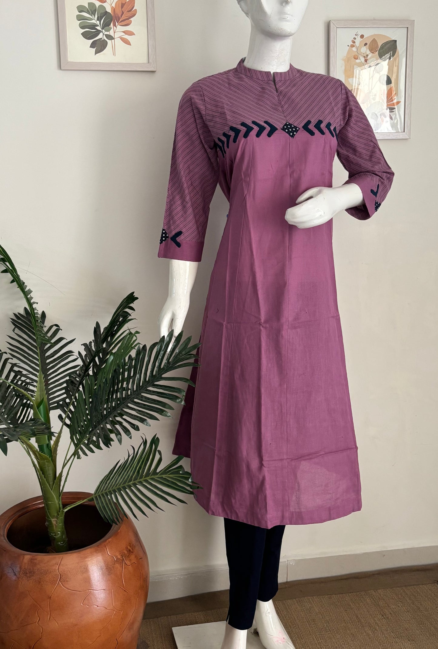 Purple Handloom Cotton Kurta with Appliqué Detailing