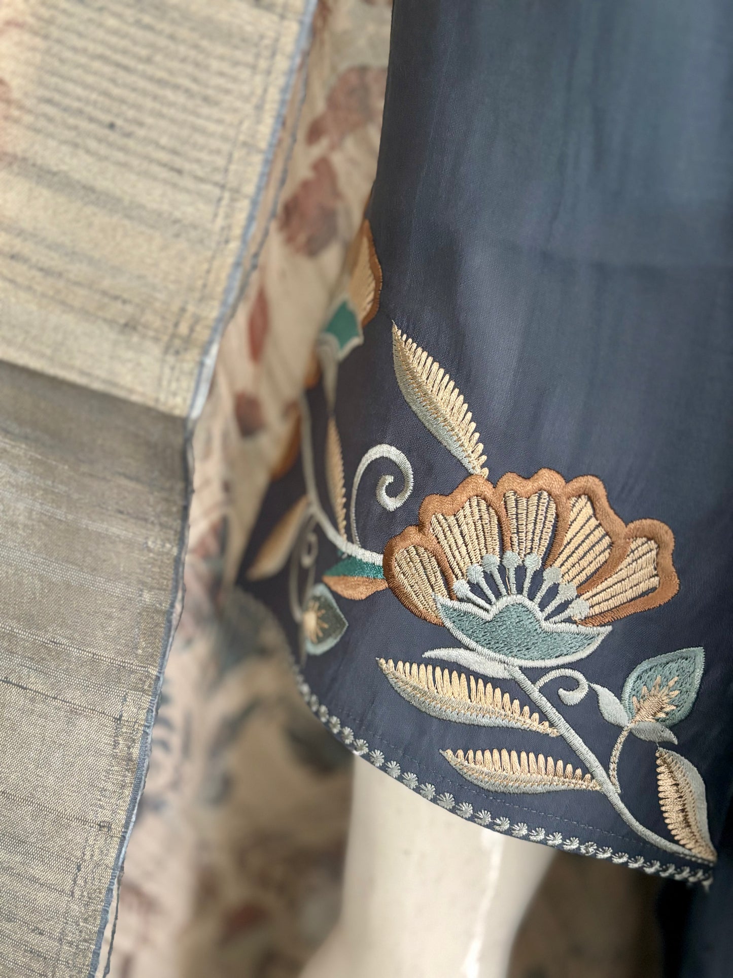 Zehra – Grey & Beige Pure Silk Kurta Set