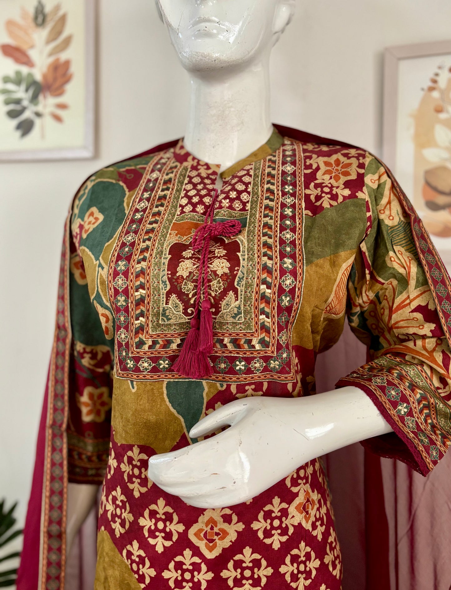 Zehra – Multishade Pure Silk Digital Print Kurta Set