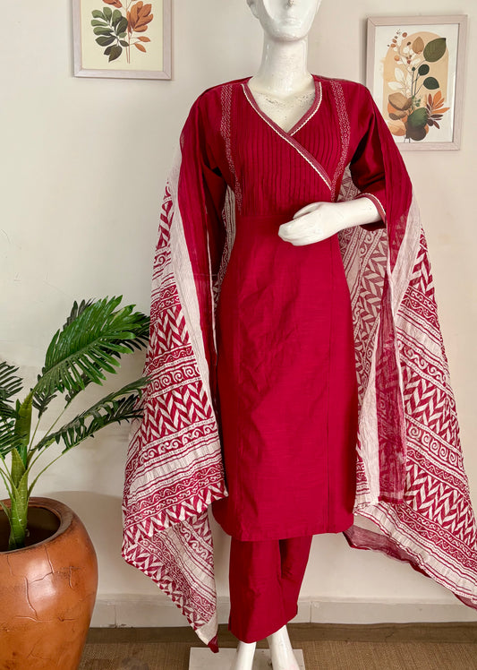 Red & White Pure Cotton Kurta Set